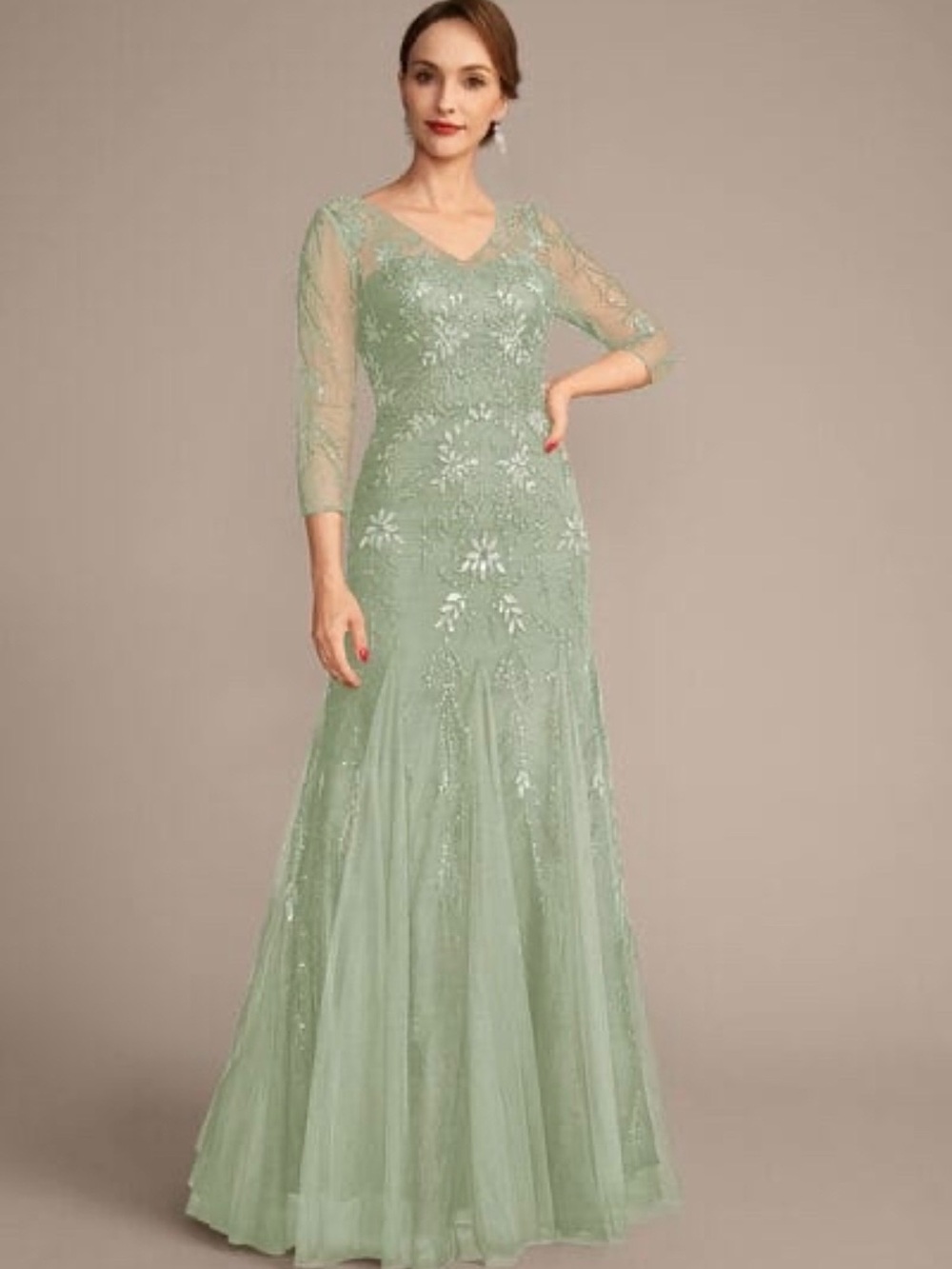 Celadon Trumpet/Mermaid V-Neck Illusion Floor-Length Tulle Sequin Lace Gown NWT